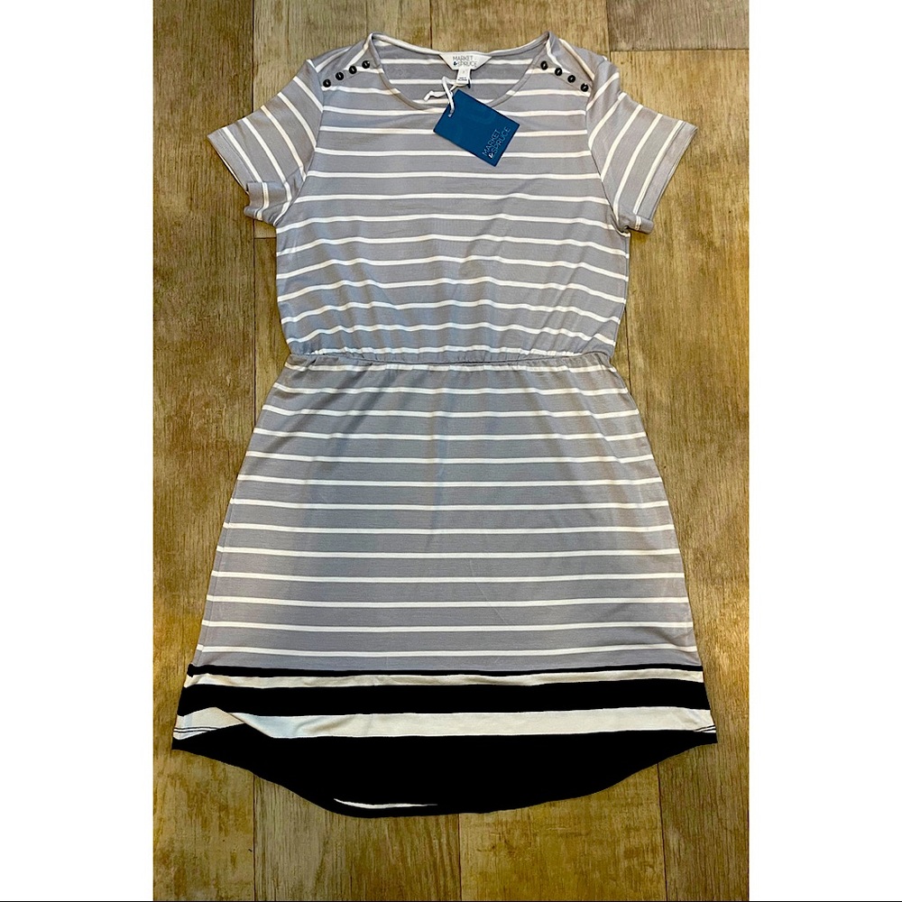 Market and Spruce Short Sleeve Sweater Dress